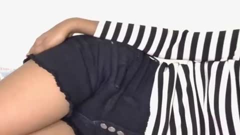 Snapshot of magic_door_open chatting on February 25, 9:53 am magic door open online show from February 25, 9:53 am