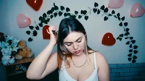 Snapshot of magic_katarina_ chatting on February 14, 7:49 am magic_katarina_ online show from February 14, 7:49 am