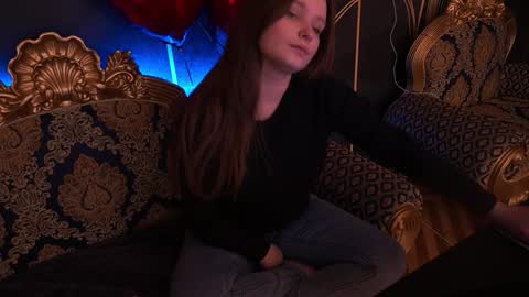 Emily online show from February 10, 3:59 pm