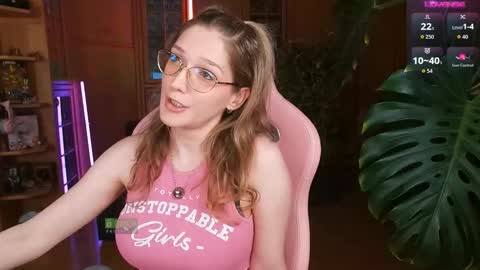 Nicole online show from March 6, 6:25 pm