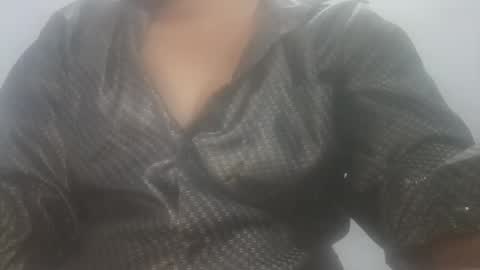 Mahi online show from May 18, 4:24 pm