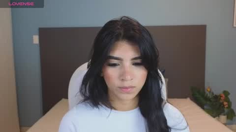 Snapshot of maiaa_ruiz chatting on February 10, 1:11 pm Maiaa Ruiz online show from February 10, 1:11 pm