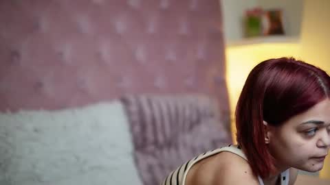  Maia  online show from March 29, 2:21 am