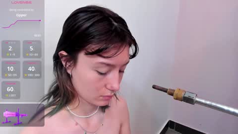 Snapshot of maibys_cute chatting on December 13, 12:50 pm maibys online show from December 13, 12:50 pm
