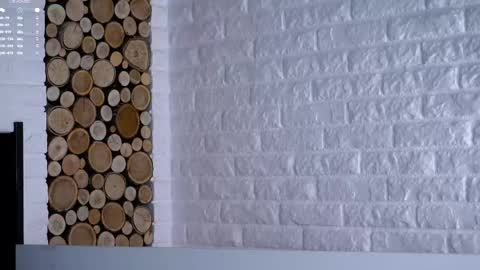 Lucy online show from April 13, 3:41 am