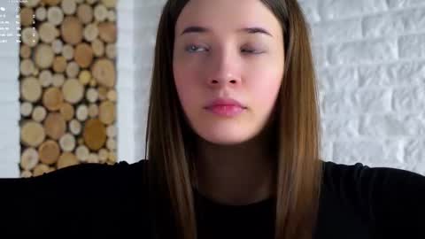 Lucy online show from January 12, 2:06 am