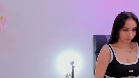 Maily  online show from May 9, 7:38 pm