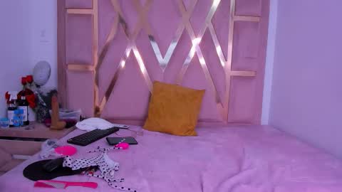 Mairaasm online show from May 28, 12:47 pm