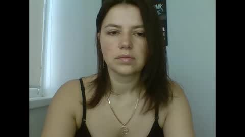 make_mesmile online show from April 15, 7:20 am