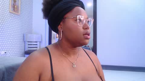 makena online show from February 5, 3:23 am