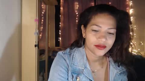 MAKENNAA online show from September 12, 10:24 am