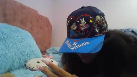 Mal Norma online show from December 18, 2:21 am