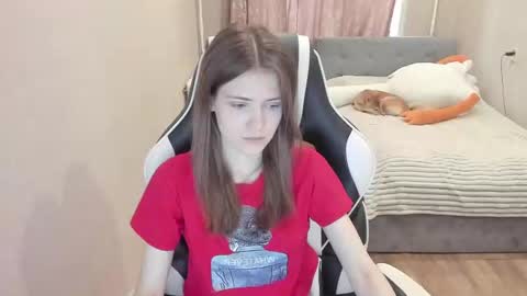 Snapshot of malia__hale chatting on March 6, 12:30 pm Malia online show from March 6, 12:30 pm