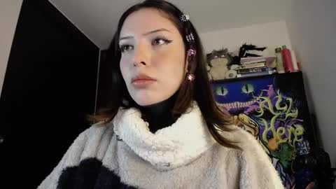 Alice Asylum online show from December 14, 2:06 am