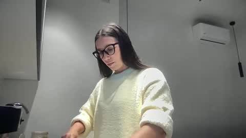 malina568708 online show from October 19, 1:13 pm