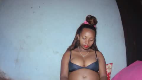malinah01 online show from September 25, 8:24 am