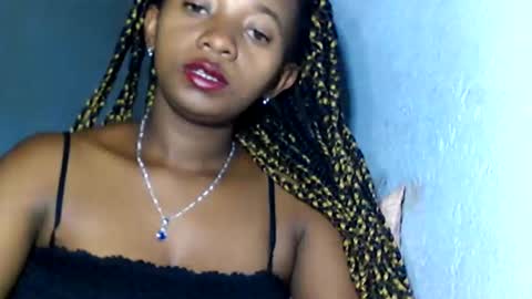 malinah01 online show from January 21, 4:16 pm