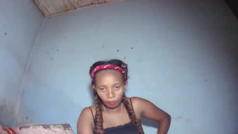 malinah01 online show from September 16, 2:14 pm