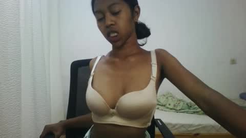 Malluna online show from March 23, 12:33 pm