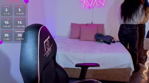 Malory  online show from October 17, 6:55 pm