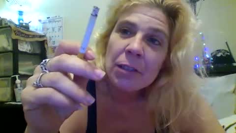 mindy22 online show from February 7, 9:37 am