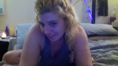 mindy22 online show from February 15, 7:16 am