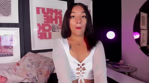 manelyk_evanss online show from March 1, 12:16 pm