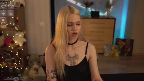 Amelie online show from June 14, 2:24 am
