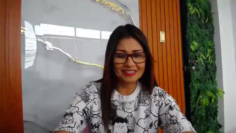 manuela_lara_ online show from March 12, 4:20 pm