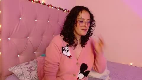 Manu  online show from March 9, 11:03 pm