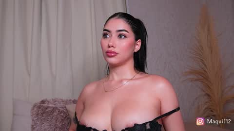 Maquii   online show from January 17, 9:28 pm