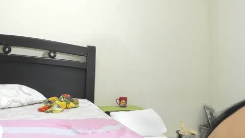 Mara online show from September 25, 5:55 pm