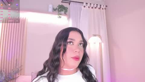 Mara  online show from November 22, 8:00 pm