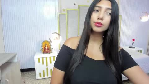 Maraluna online show from December 2, 11:45 am