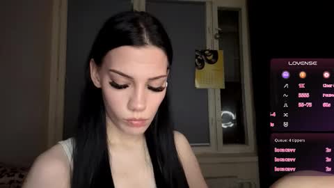 Snapshot of marandawerling chatting on October 18, 7:37 pm Elizaveta online show from October 18, 7:37 pm