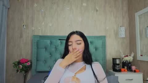 Marcela online show from February 3, 8:23 pm