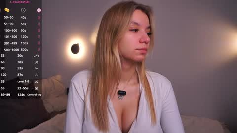 Margaret online show from March 1, 8:52 pm