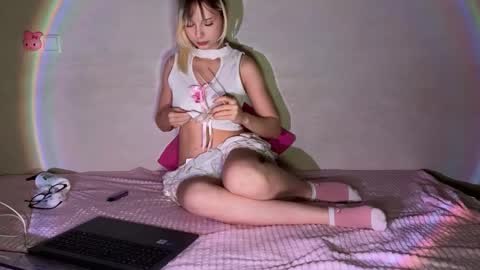 Margo online show from January 10, 9:19 pm