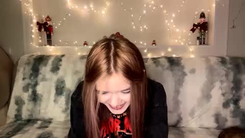 Lina online show from February 2, 9:14 pm