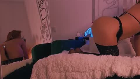 mari69juana online show from November 2, 2:26 am