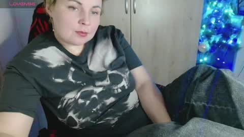 Mari online show from December 17, 6:50 am