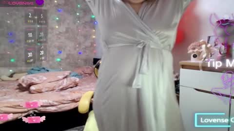 Mari online show from February 28, 3:26 am