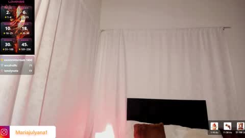 V A N E S S A  online show from March 22, 8:20 am