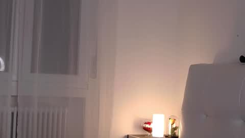 NEW ACCOUNT MariaMIlan  online show from November 11, 5:14 am