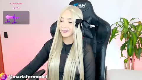 Maria Fer online show from October 15, 7:38 pm