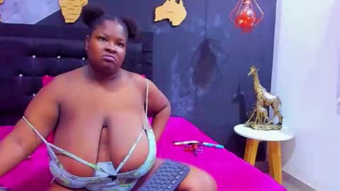  MARIAM online show from November 23, 1:35 pm