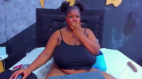 Snapshot of mariam__rossi chatting on October 12, 1:46 pm MARIAM online show from October 12, 1:46 pm