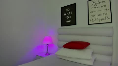 Mariam online show from March 8, 7:18 pm