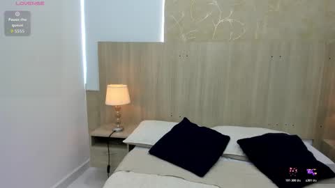 Mariana Allen online show from November 2, 7:39 pm