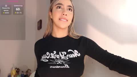 Mariana online show from September 25, 12:21 am